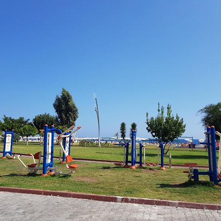 Cristal Villalar Kemer Esterno foto