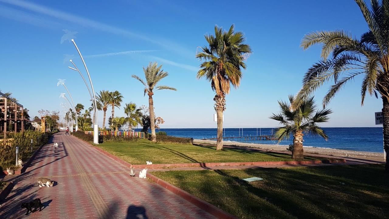 Cristal Villalar Kemer Esterno foto
